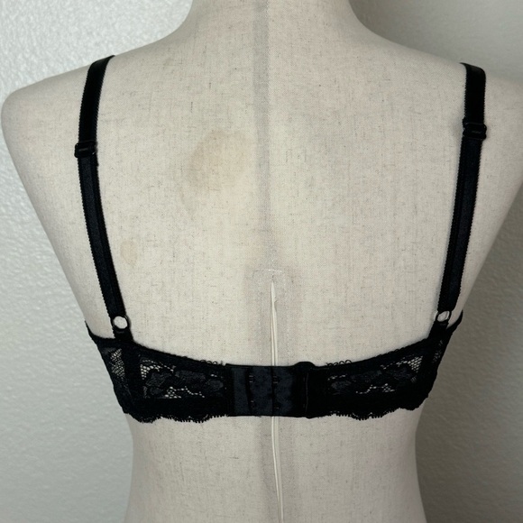 Victoria’s Secret bundle of 2 dream angel lined Demi lace bras pink/black 34D - Picture 4 of 12